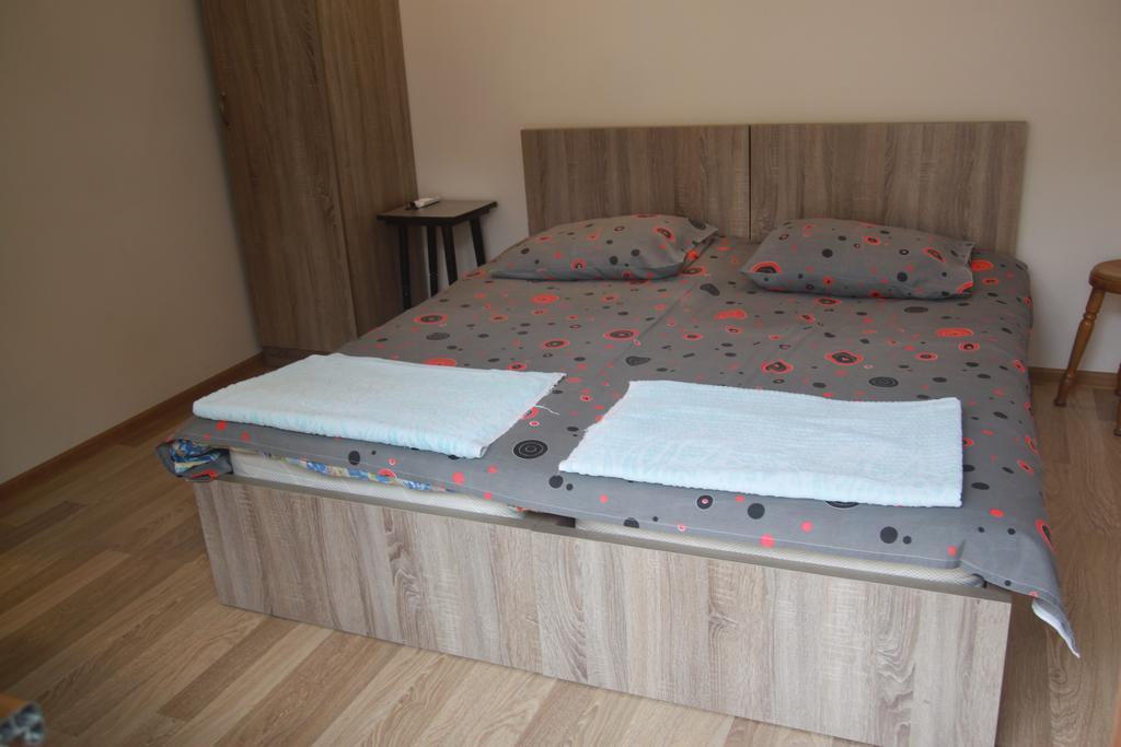 Guest House Romanadze 科布列季 外观 照片
