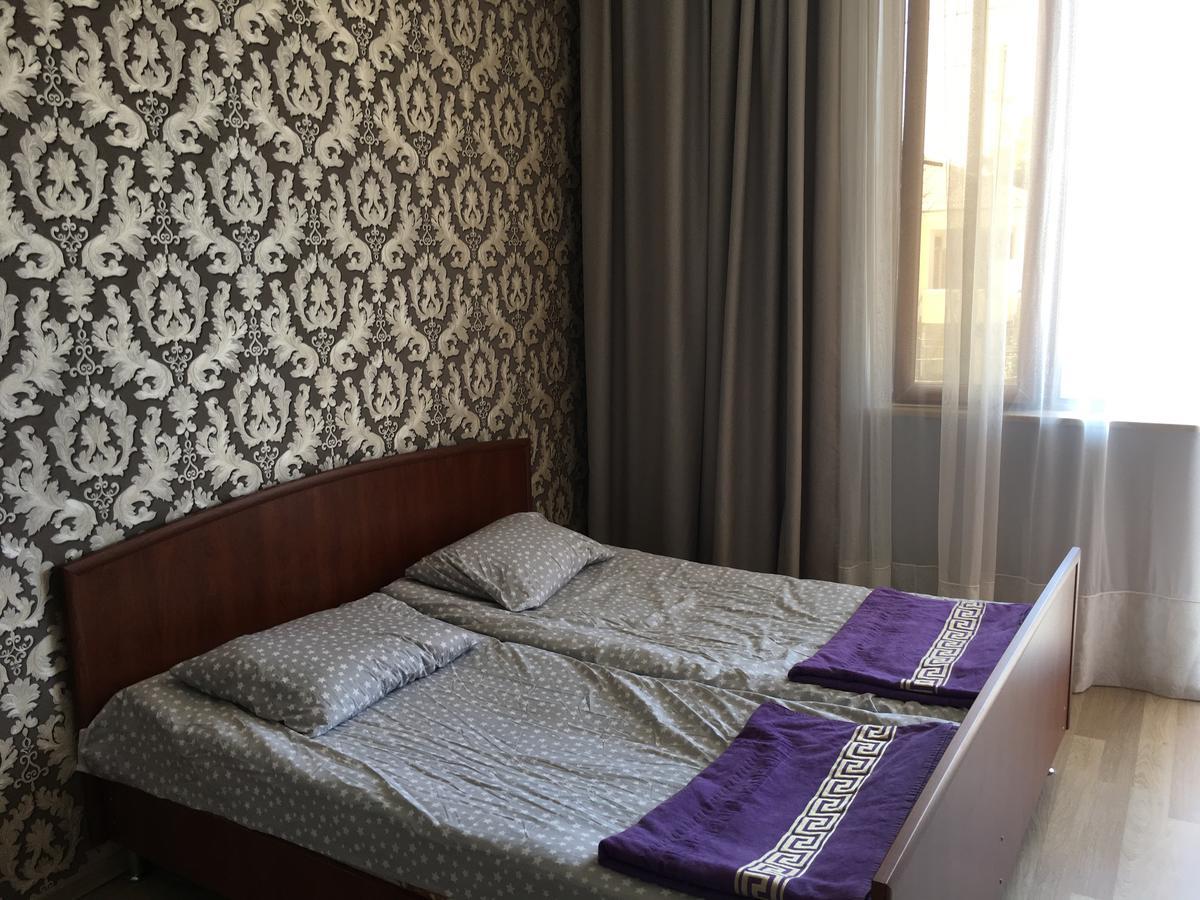Guest House Romanadze 科布列季 外观 照片